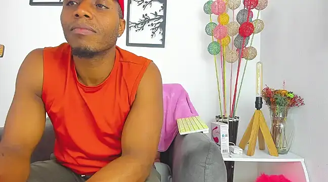 bigcock latin1 online show from February 20, 2025, 3:12 am