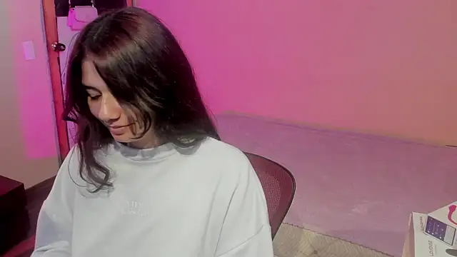 Snapshot of Amywhitexxxd chatting on January 14, 2025, 5:30 am Amywhitexxxd online show from January 14, 2025, 5:30 am