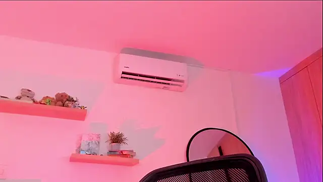 rose saenz online show from October 9, 2025, 8:29 pm