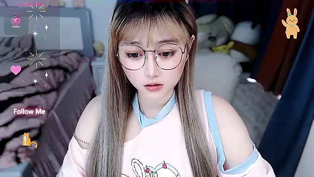 Sweet-18wanwan online show from October 26, 2025, 3:45 am