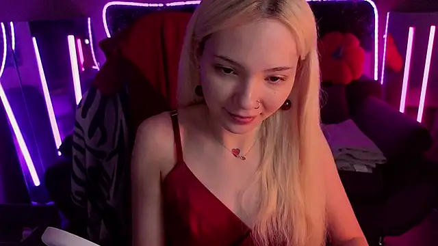 SandraBoyl online show from November 22, 2025, 2:21 am