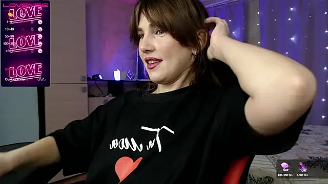 Snapshot of Daniela_Cooperr chatting on October 20, 2025, 5:13 pm Daniela Cooperr online show from October 20, 2025, 5:13 pm