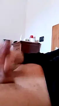 Snapshot of Anastasio33 chatting on December 27, 2024, 11:28 am Anastasio33 online show from December 27, 2024, 11:28 am