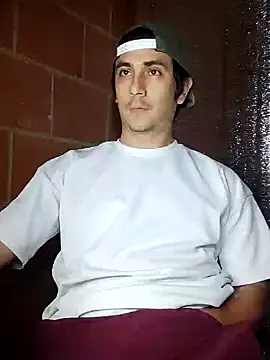 Rejy1992 online show from January 24, 2025, 1:13 am