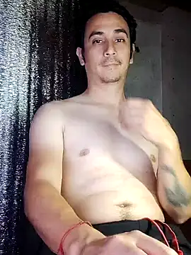 Snapshot of Rejy1992 chatting on January 26, 2025, 3:06 am Rejy1992 online show from January 26, 2025, 3:06 am