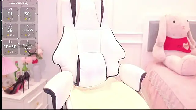 Snapshot of PimChanOK chatting on October 29, 2025, 2:47 am PimChanOK online show from October 29, 2025, 2:47 am