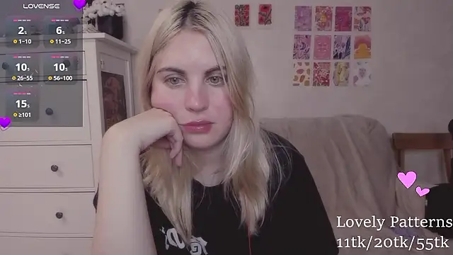 pawpaws online show from December 3, 2024, 8:28 pm