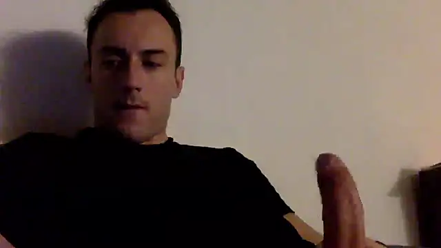 Snapshot of mainnrd chatting on January 16, 2025, 10:23 pm mainnrd online show from January 16, 2025, 10:23 pm