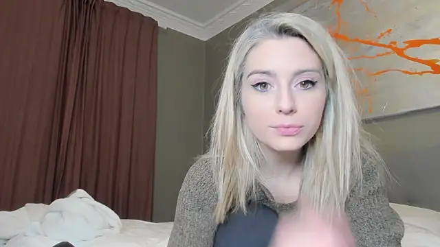 Snapshot of Lisaonthemoon chatting on December 30, 2024, 7:32 pm Lisaonthemoon online show from December 30, 2024, 7:32 pm