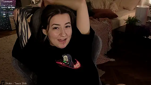 Megan  Hart online show from January 11, 2025, 5:41 am