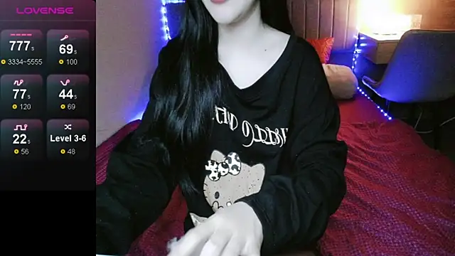 Snapshot of _Viviann_ chatting on November 21, 2025, 2:21 am Viviann online show from November 21, 2025, 2:21 am