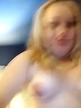 Snapshot of bbygrl15xo chatting on September 8, 2025, 9:03 pm bbygrl15xo online show from September 8, 2025, 9:03 pm