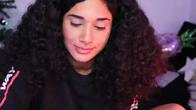 Mysensualbrunette1 online show from December 10, 2024, 2:05 am