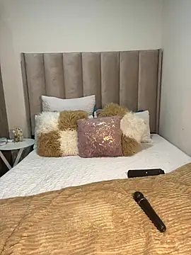 SexyDee025 online show from January 16, 2025, 4:38 am