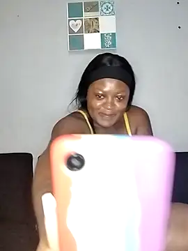 Snapshot of TheDoubleTrouble18xxx chatting on March 9, 2025, 6:11 pm TheDoubleTrouble18xxx online show from March 9, 2025, 6:11 pm