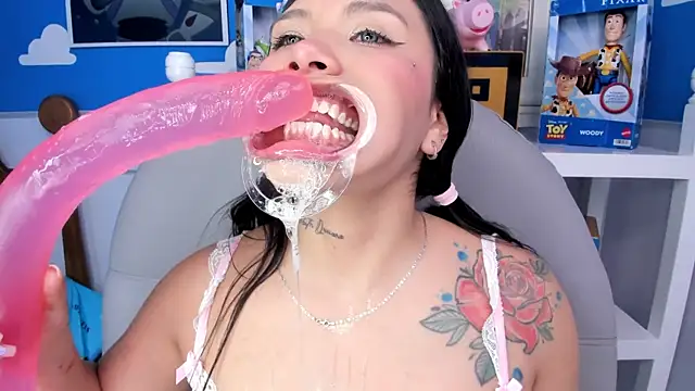 Snapshot of miss_keisi chatting on January 28, 2025, 9:08 pm miss keisi online show from January 28, 2025, 9:08 pm