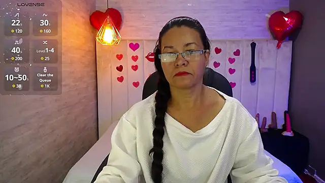 Snapshot of MaturePure chatting on February 24, 2025, 6:04 pm MaturePure online show from February 24, 2025, 6:04 pm