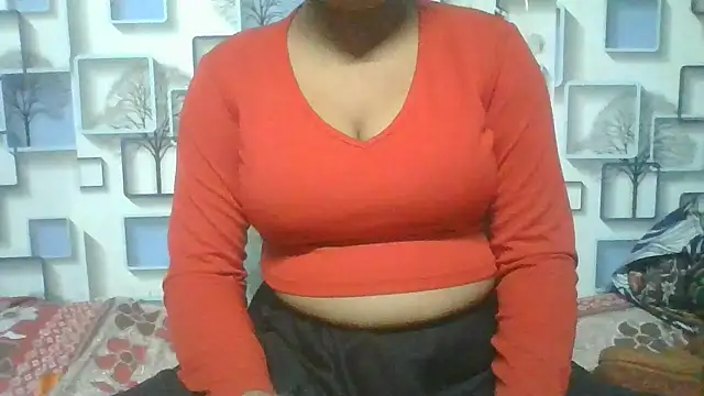 Snapshot of Sexy_rosyyyy chatting on December 6, 2024, 3:08 am Sexy rosyyyy online show from December 6, 2024, 3:08 am