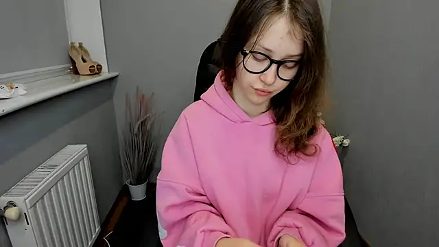 AfinaCutie online show from January 23, 2025, 1:35 pm