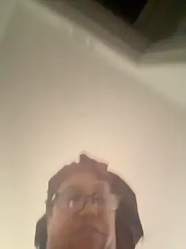 ebonyred online show from October 31, 2025, 1:23 pm