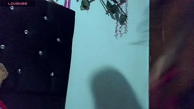 Snapshot of sylvana_19 chatting on September 27, 2025, 1:54 am sylvana 19 online show from September 27, 2025, 1:54 am