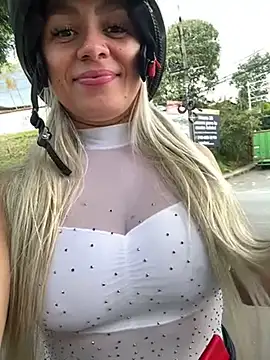 Snapshot of nicole_valencia_ chatting on March 9, 2025, 7:48 pm nicole valencia online show from March 9, 2025, 7:48 pm