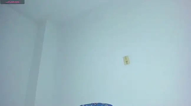 cheryl blossom69 online show from February 5, 2025, 11:50 pm