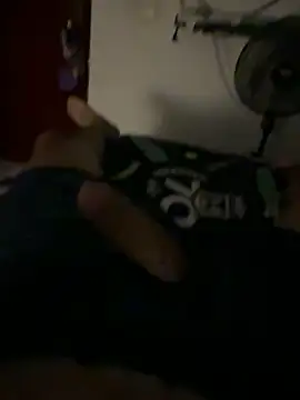 jhon0505 online show from November 19, 2025, 1:16 am