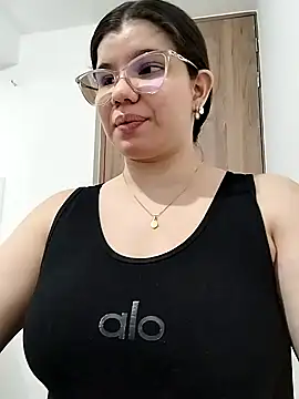 Danzel1105 online show from February 13, 2025, 12:24 am