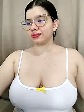 Danzel1105 online show from November 13, 2025, 9:08 am