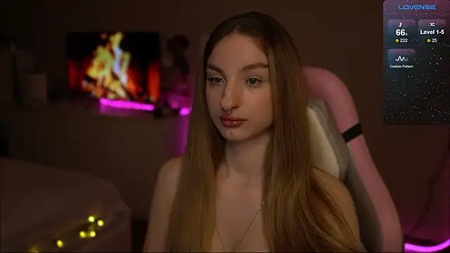 Snapshot of Lexy_kiky chatting on March 8, 2025, 11:49 pm Lexy kiky online show from March 8, 2025, 11:49 pm