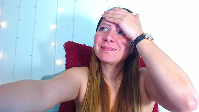 Snapshot of camila_delarosa chatting on December 28, 2024, 7:22 pm camila delarosa online show from December 28, 2024, 7:22 pm