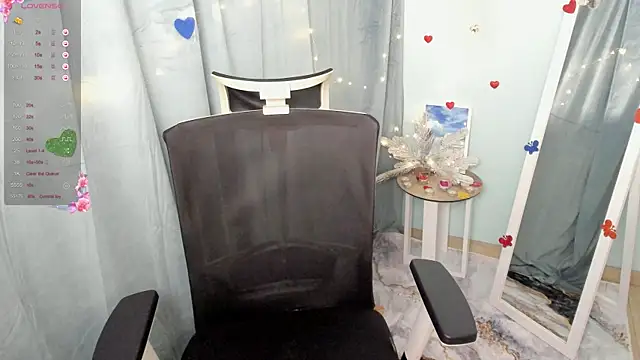 Lexy flower online show from February 8, 2025, 5:50 pm