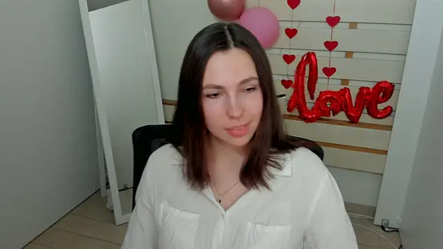 Lexy flower online show from March 15, 2025, 4:54 pm