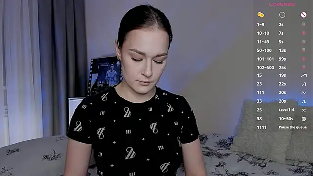 Snapshot of _RocketWay_ chatting on February 5, 2025, 7:31 pm  RocketWay  online show from February 5, 2025, 7:31 pm