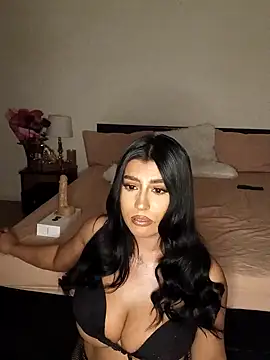 Snapshot of GiseleReine chatting on March 9, 2025, 5:49 pm GiseleReine online show from March 9, 2025, 5:49 pm