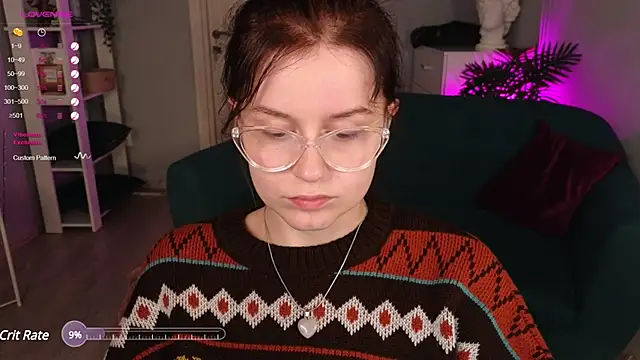 Snapshot of reb_luvng chatting on December 10, 2024, 6:06 pm reb luvng online show from December 10, 2024, 6:06 pm