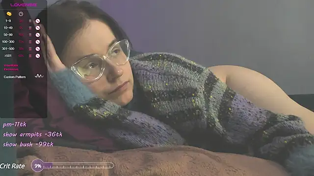 Snapshot of reb_luvng chatting on December 29, 2024, 11:50 pm reb luvng online show from December 29, 2024, 11:50 pm
