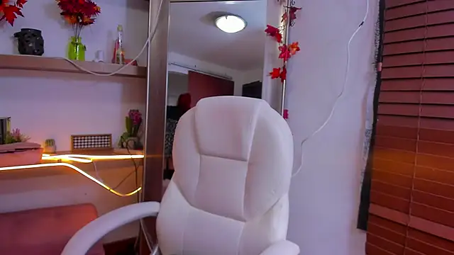 Irina bx online show from January 9, 2025, 7:08 pm