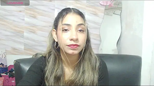 Snapshot of mariana_190 chatting on December 24, 2024, 1:49 am mariana 190 online show from December 24, 2024, 1:49 am
