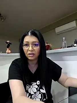 Milf Abigail online show from February 11, 2025, 1:20 am