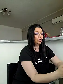 Milf Abigail online show from February 19, 2025, 6:22 am