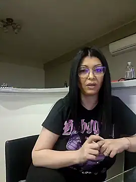 Milf Abigail online show from February 21, 2025, 2:28 am