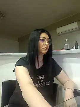 Milf Abigail online show from February 24, 2025, 1:13 am