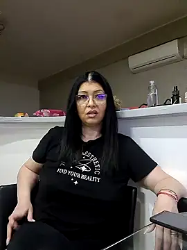 Milf Abigail online show from March 2, 2025, 3:24 am