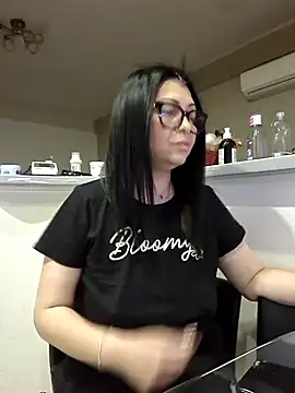 Milf Abigail online show from November 15, 2025, 2:42 am