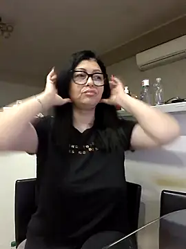 Milf Abigail online show from December 20, 2025, 3:02 am