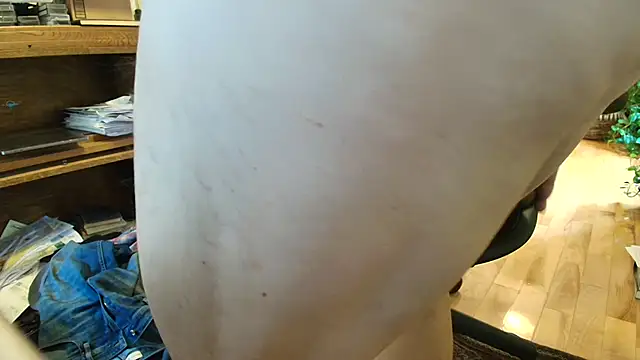 massive cum online show from October 31, 2025, 5:14 pm