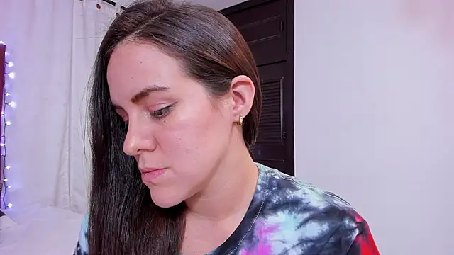 Snapshot of AURORA_FRANKLIN chatting on December 6, 2024, 7:45 pm AURORA FRANKLIN online show from December 6, 2024, 7:45 pm