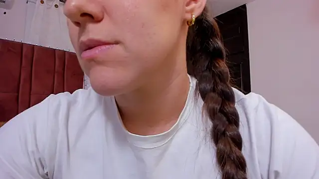 Snapshot of AURORA_FRANKLIN chatting on December 9, 2024, 3:22 pm AURORA FRANKLIN online show from December 9, 2024, 3:22 pm